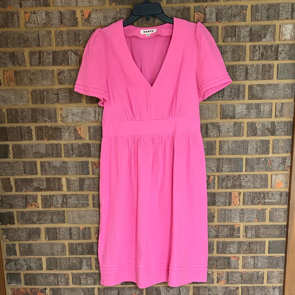 Boden Eve Double Cloth V-Neck Dress